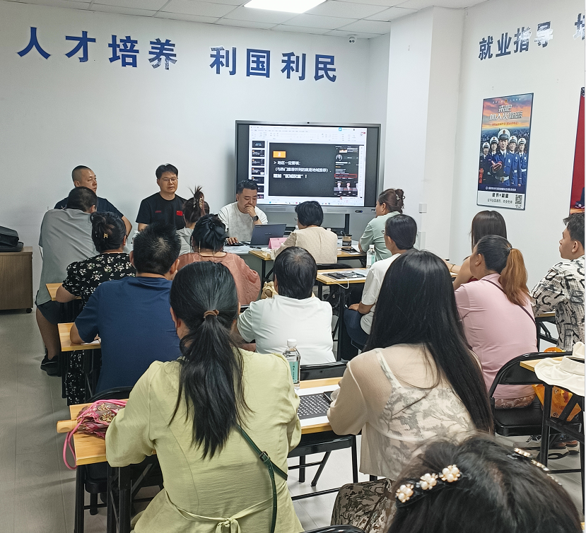 1752473181580668.png 企业微信截图_17524731863676.png