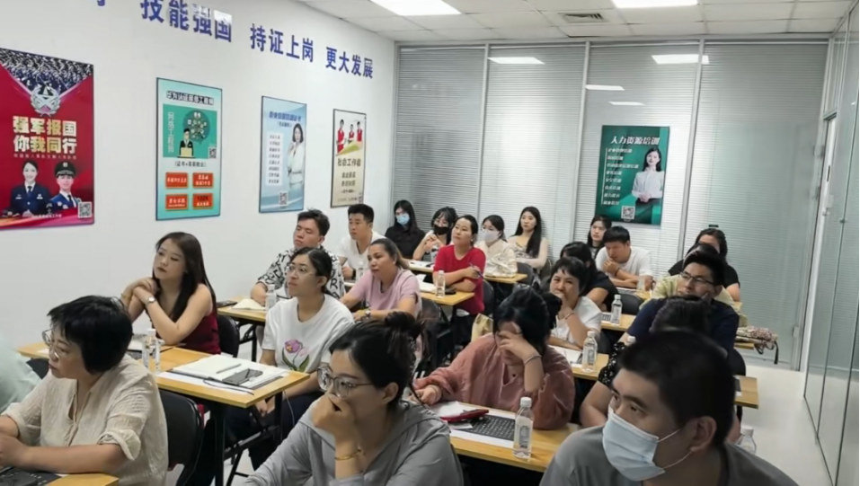 1752546206191264.png 企业微信截图_1752546197719.png