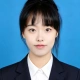 于女士的个人头像